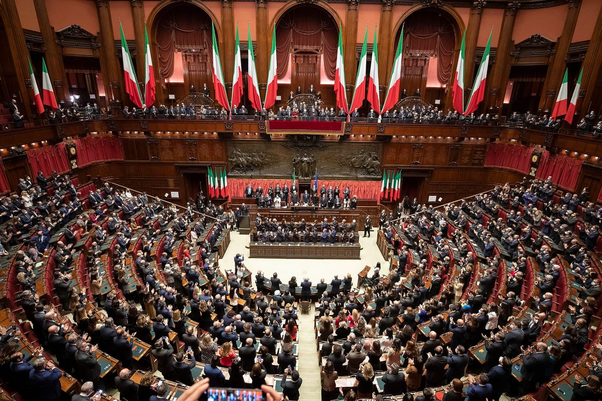 IHRA, memoria selettiva. Il PD oggi attacca ciò che ieri ha votato